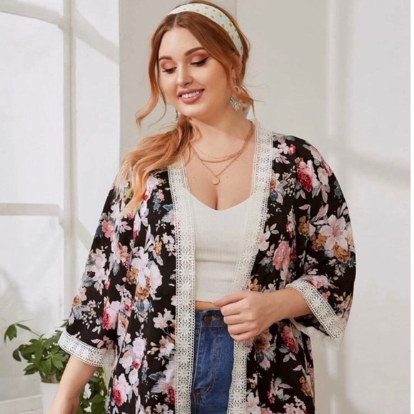 Other - PLUS floral print kimono 3/4 sleeves